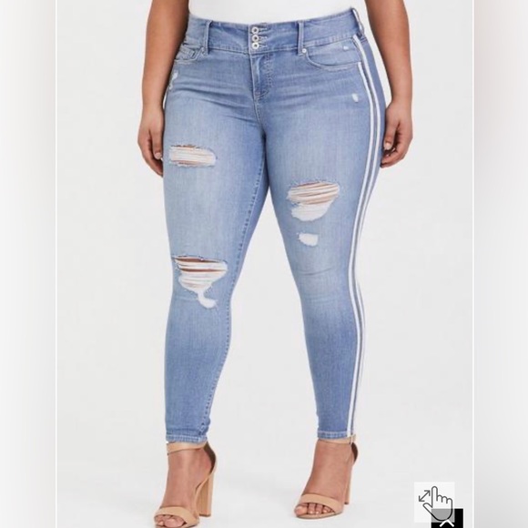 Torrid Side Stripe Jegging Premium Stretch Light Wash Jeans Sz20R - Picture 1 of 11